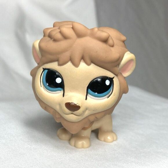 Littlest Pet Shop Lion #1112 Rare Hasbro Pets Around The World Collection 2009 - Picture 9 of 16